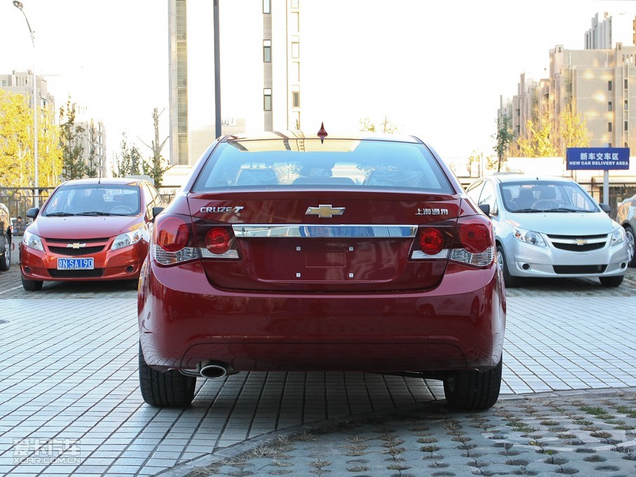 2011款科魯茲三廂1.6t 手動 se