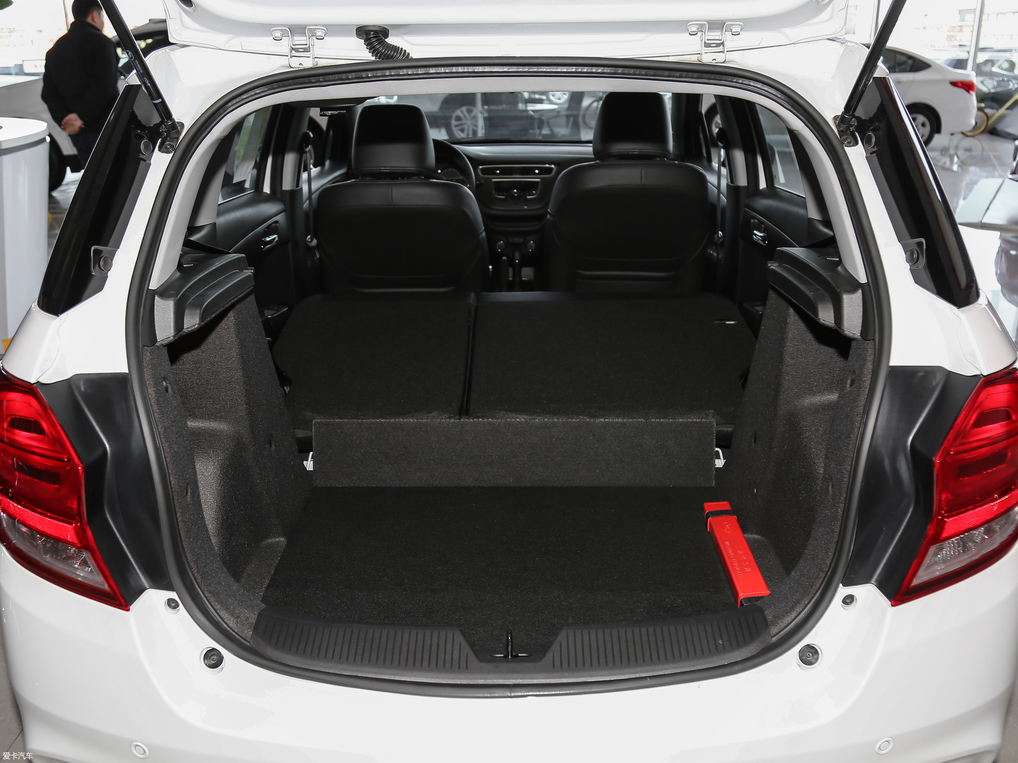 【2018款乐风rv1.