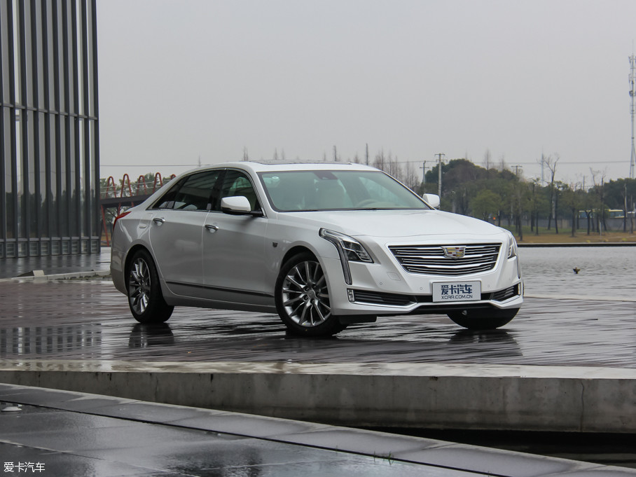 2015127գȫ콢͹CT6зۣԤۼ50-80Ԫ³ڷֱ2.0T/3.0TƳ8͡