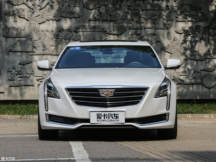 2017款凱迪拉克ct6 plug-in30e 領先型