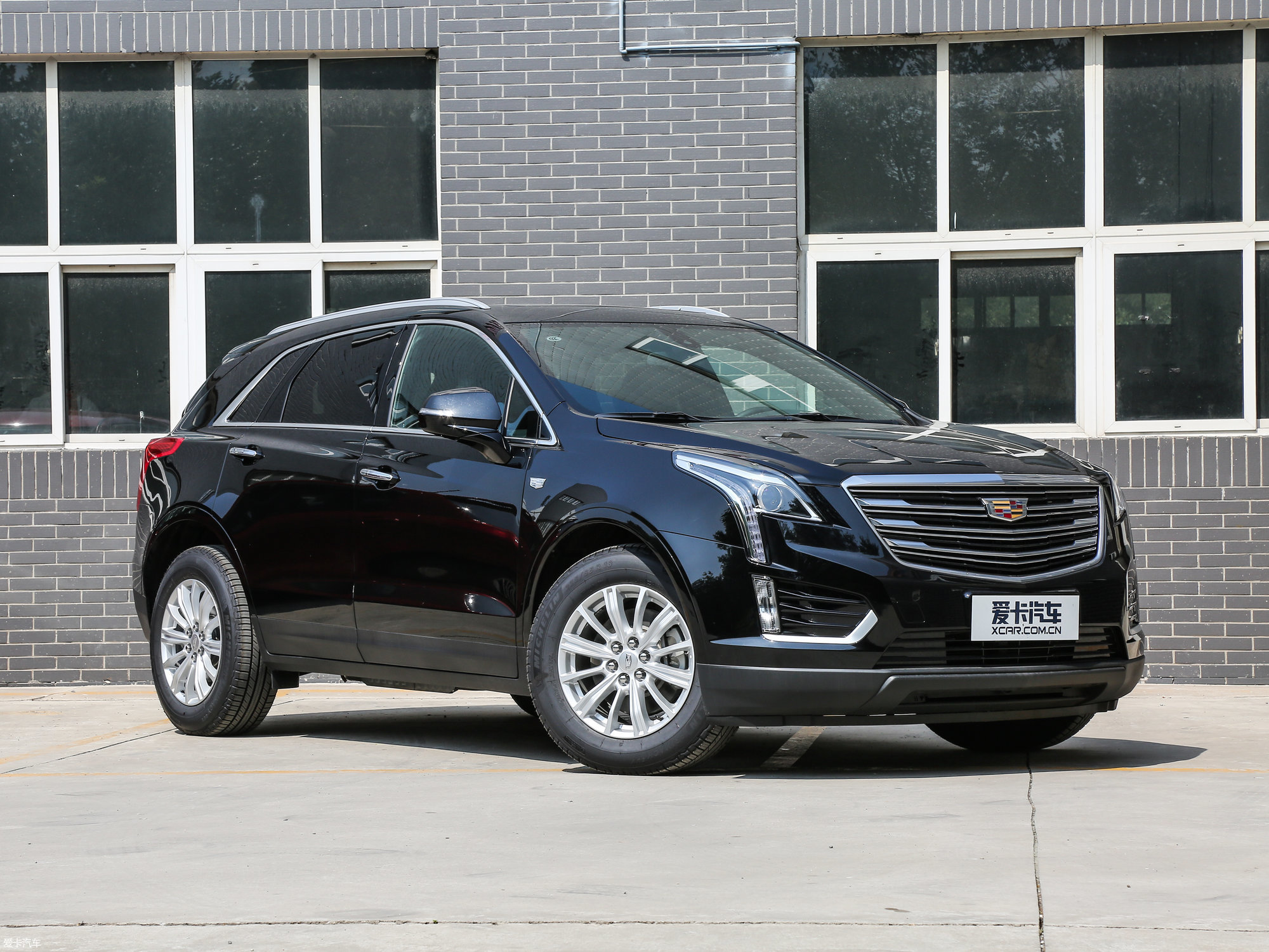 【2018款凯迪拉克xt5混动28e 四驱技术型_整体外观_27/1273张图片】
