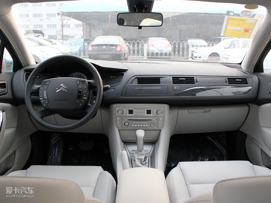 2011ѩC5 2.3L ԶŰ