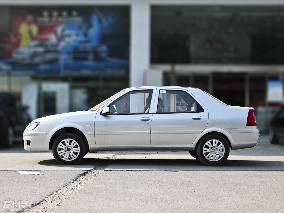 2011䰮 1.6L ԶƼ