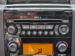 ѩ 2012