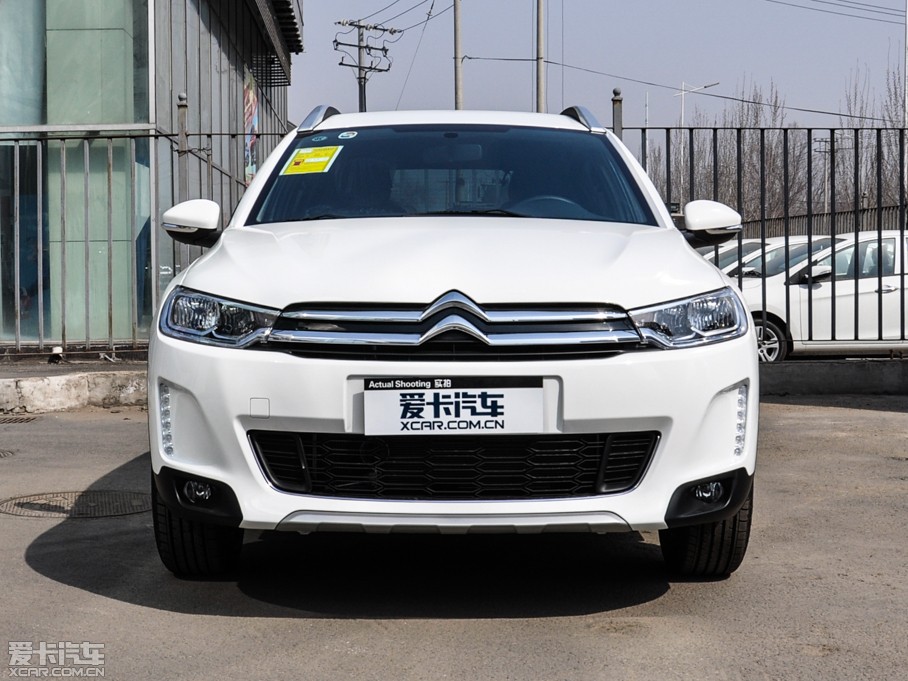 2015ѩC3-XR 1.6L Զ