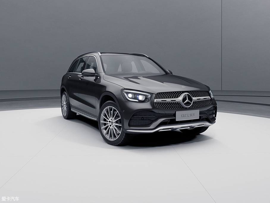 2020GLC GLC 300 L 4MATIC AMG Line