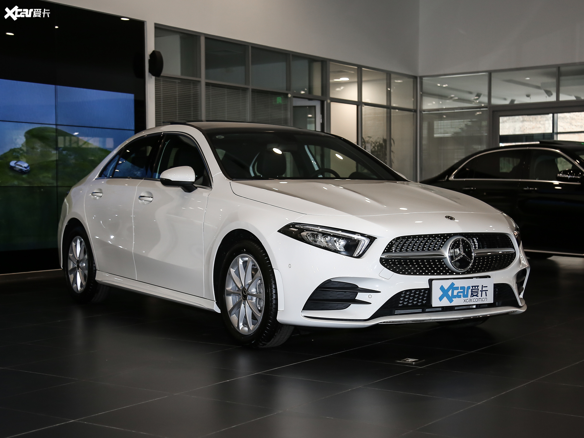 【2020款奔驰a级a 200 l 运动轿车_整体外观_6/421张图片】_汽车图片