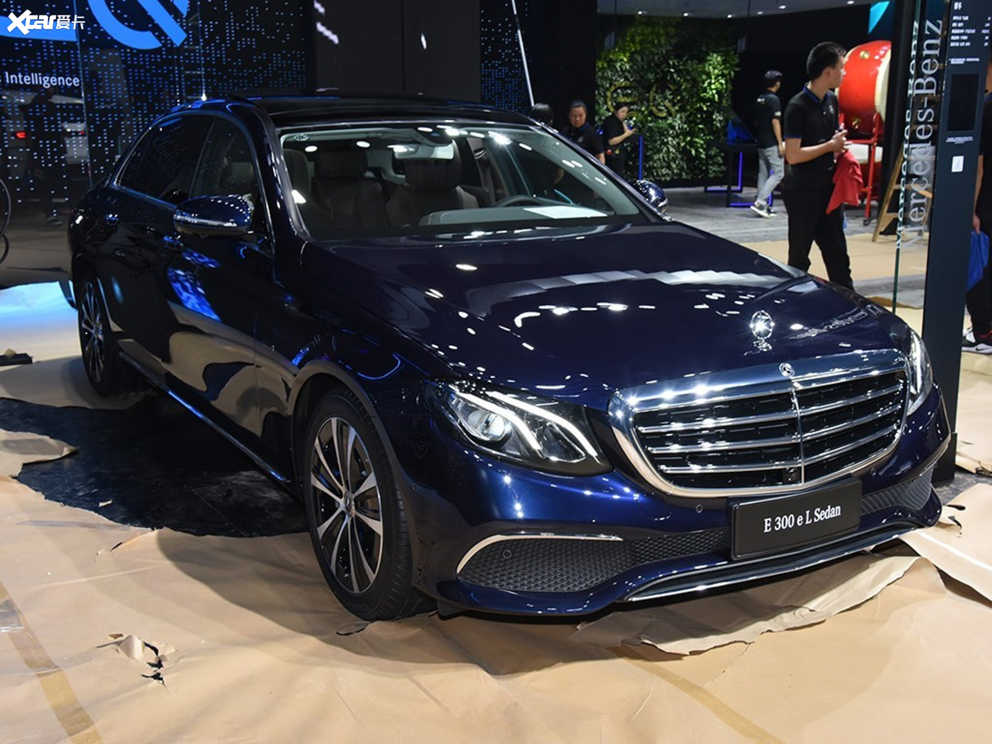 【2020款奔驰e级混动e 300e l_整体外观_3/130张图片】_汽车图片大全