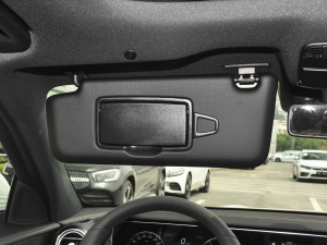 2021Ŀ E 300 L  壨
