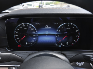 2021Ŀ E 300 L  Ǳ