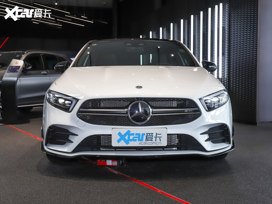 2022AMG A AMG A 35 L 4MATIC