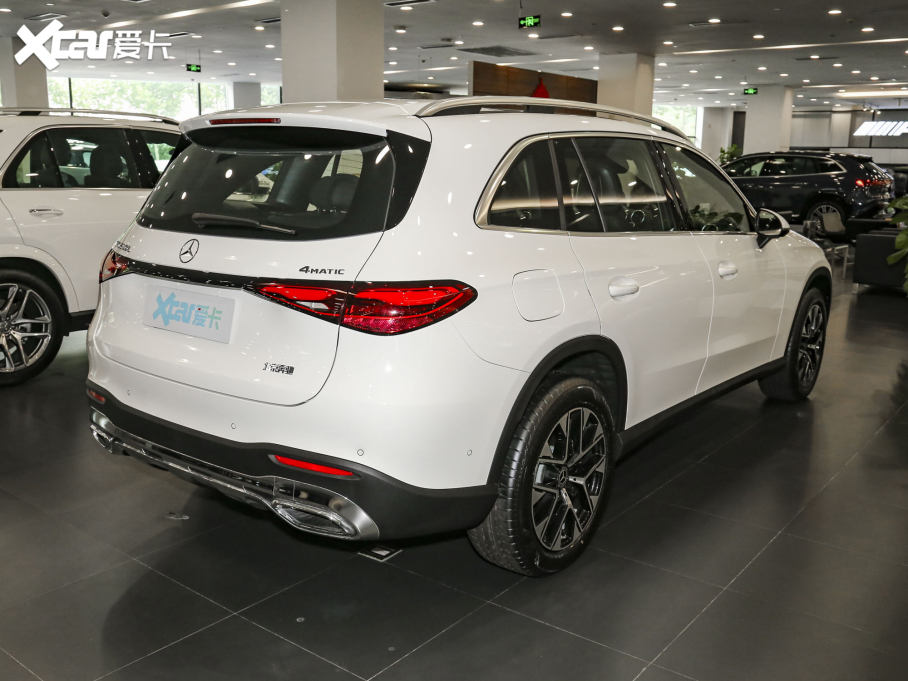 2023GLC GLC 260 L 4MATIC  5