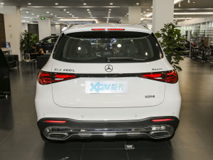 2023GLC 260 L 4MATIC  5 	