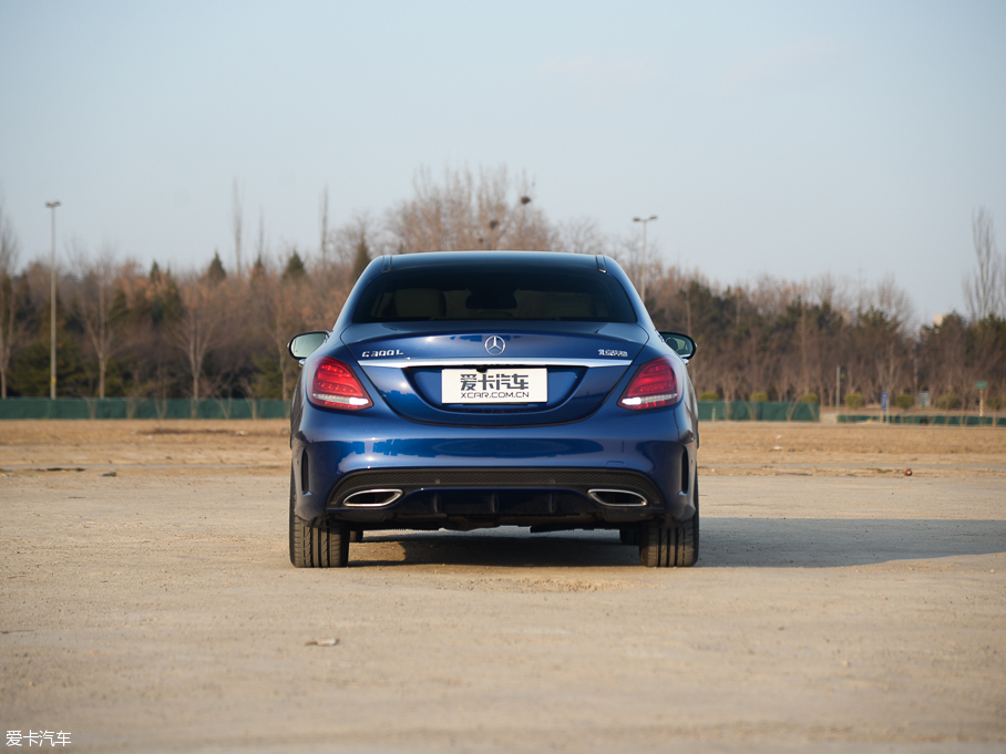 2015C C 300 L ˶