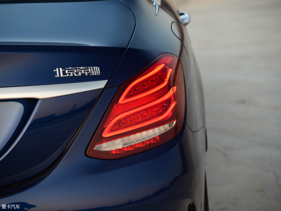 2015C C 300 L ˶