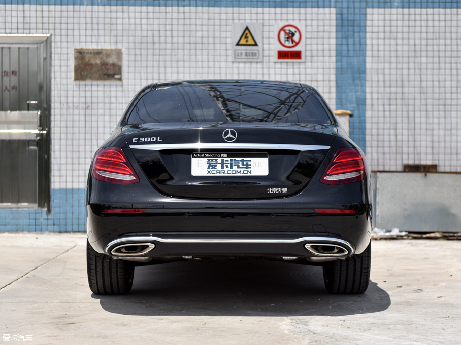 2016E E 300L 