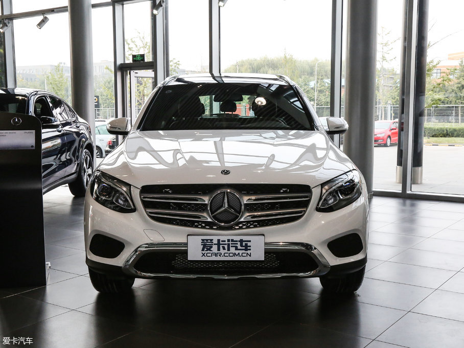 2017GLC GLC 200 4MATIC