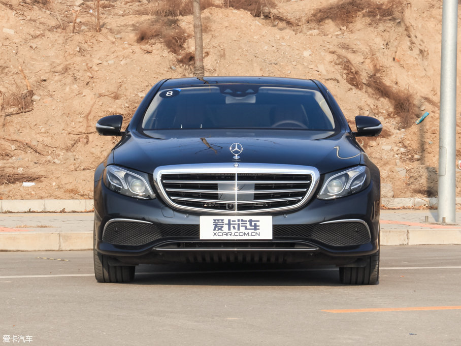 【2017款奔驰e级e 320l 4matic_整体外观_9/468张图片】_汽车图片大全