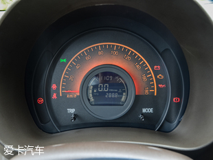 众泰汽车2013款众泰Z100