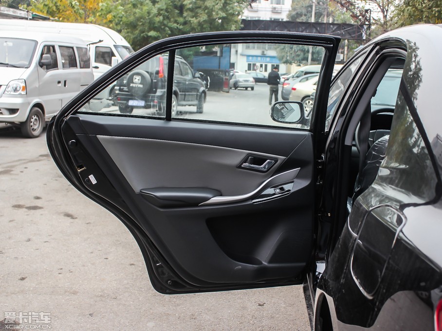 2014̩Z300 ֵ 1.5L ֶӢ