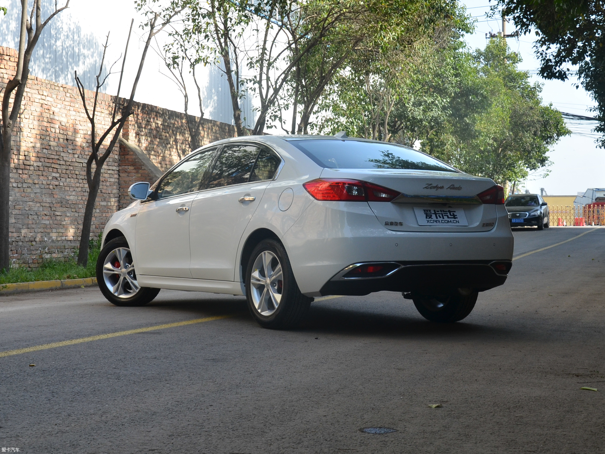 【2017款众泰z560 1.