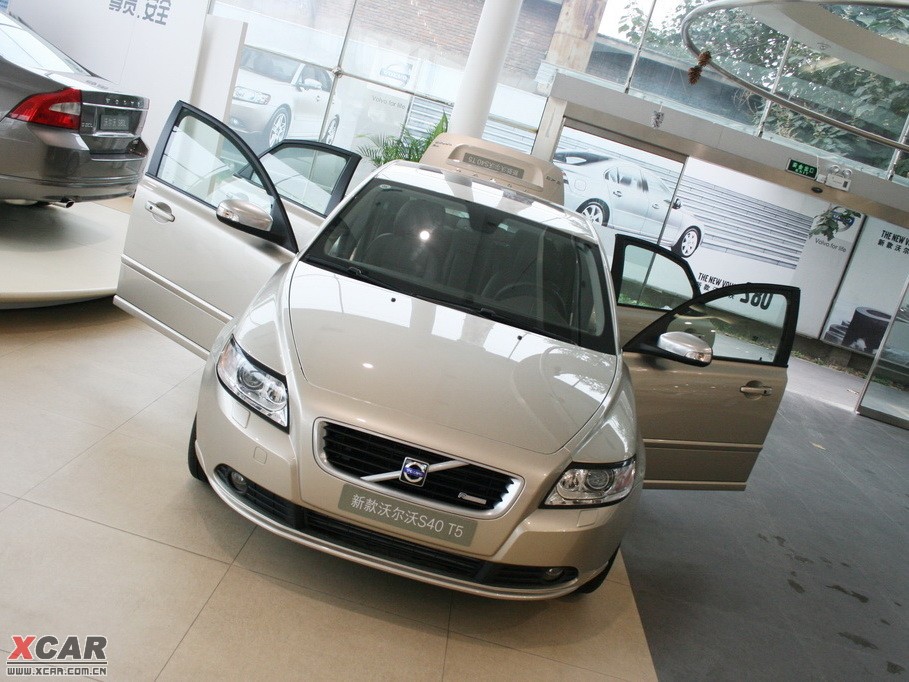 2010款沃尔沃s40t5