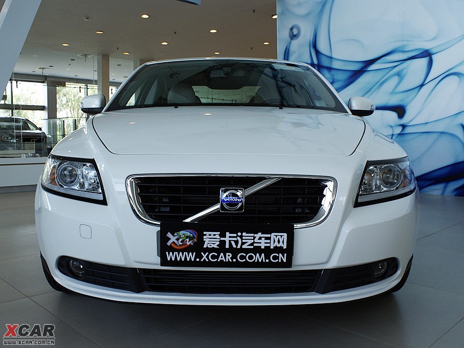 2010ֶS40 2.0L Զа