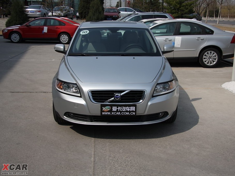 2010ֶS40 