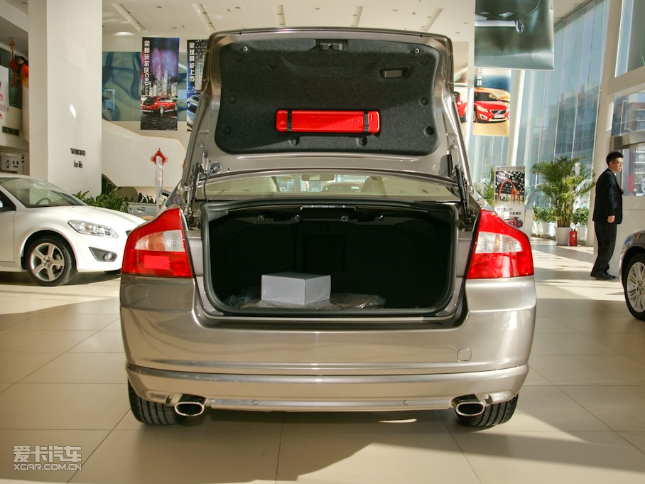 2011ֶS80L 2.0T 