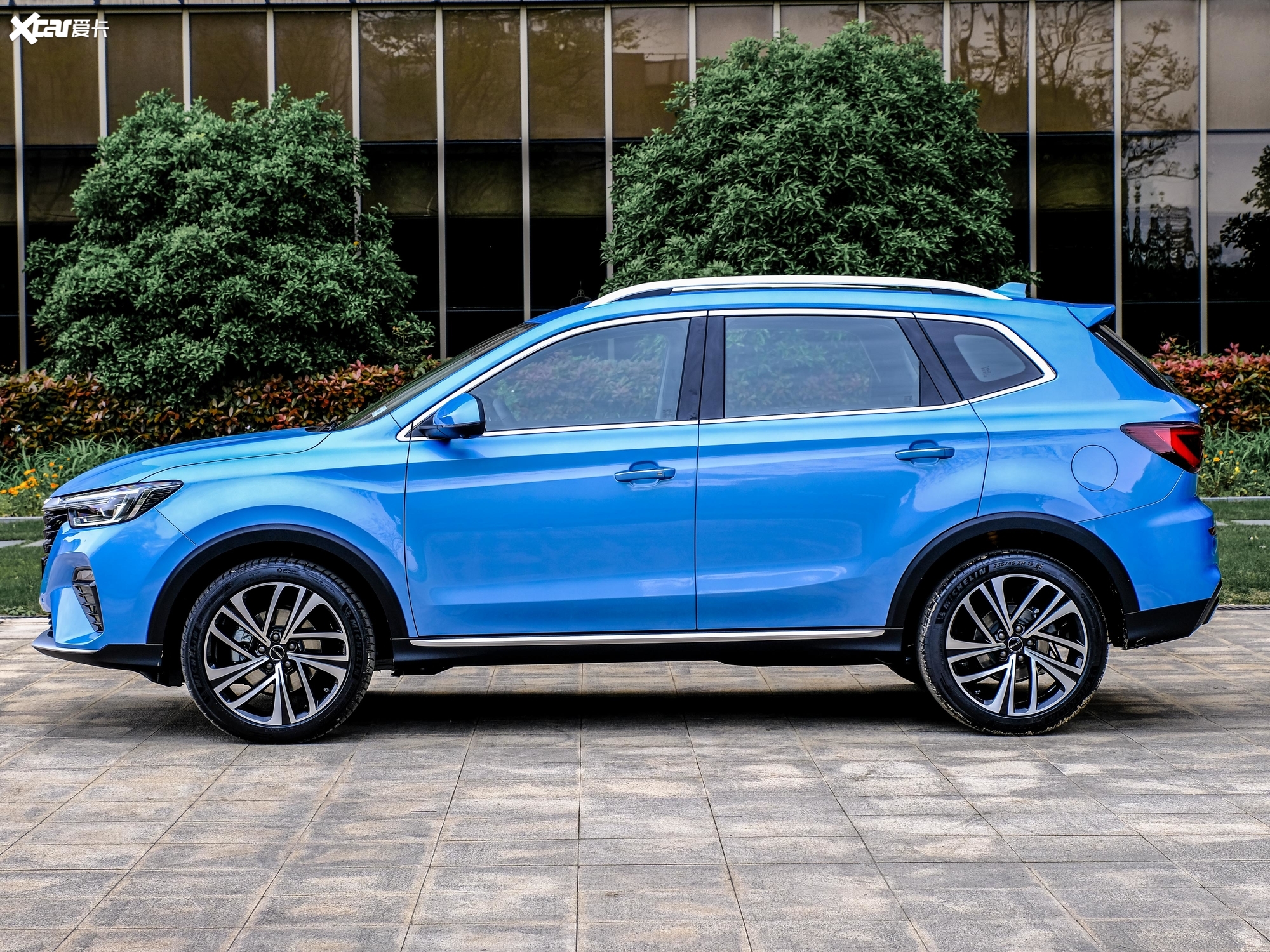 300tgi 自动ali国潮荣麟版_整体外观_73/1706张图片】_汽车图片大全