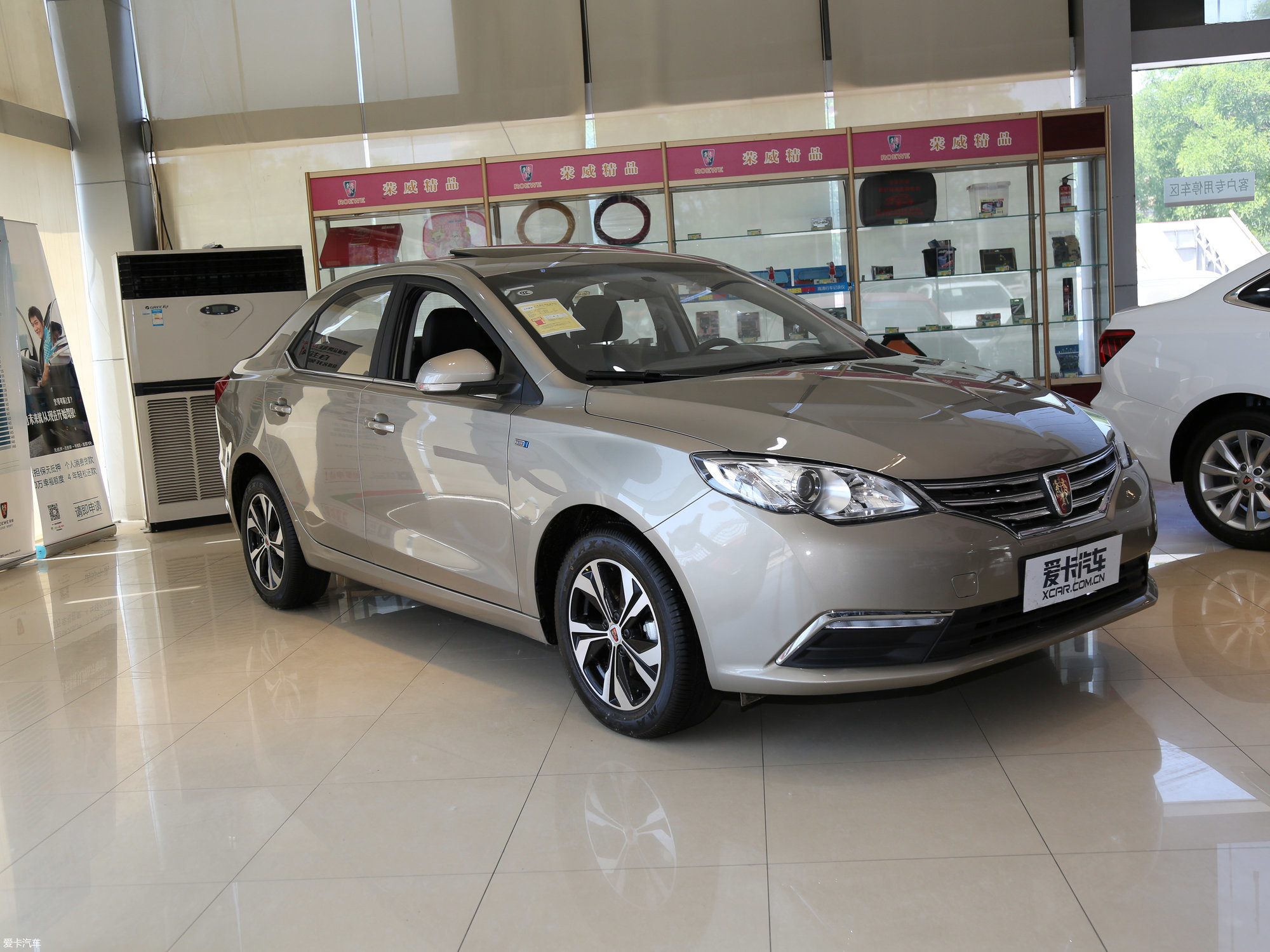 【2017款荣威3601.