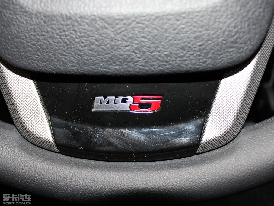 2012MG5 1.5L Զ