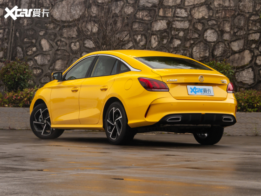 名爵2020款名爵5