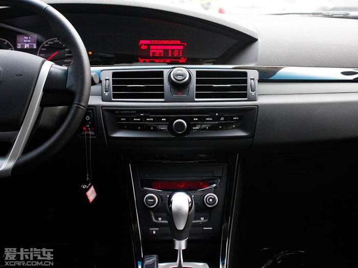 2011MG6 