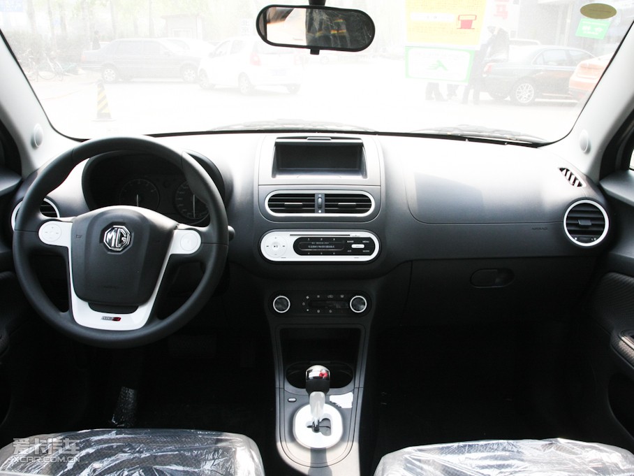 2011MG3 1.5L AMTӢ