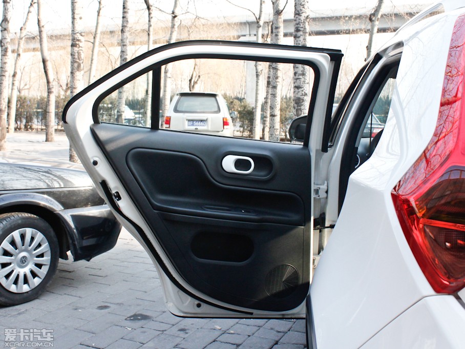 2011MG3 Xross 1.5L ֶӢ