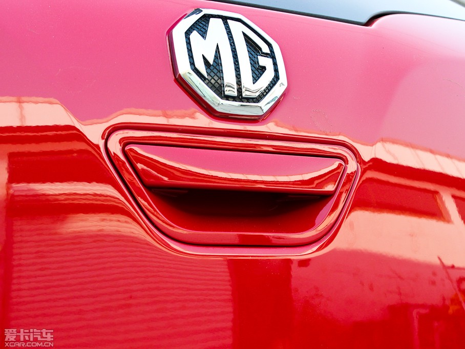 2013MG3 1.5L AMTӢ