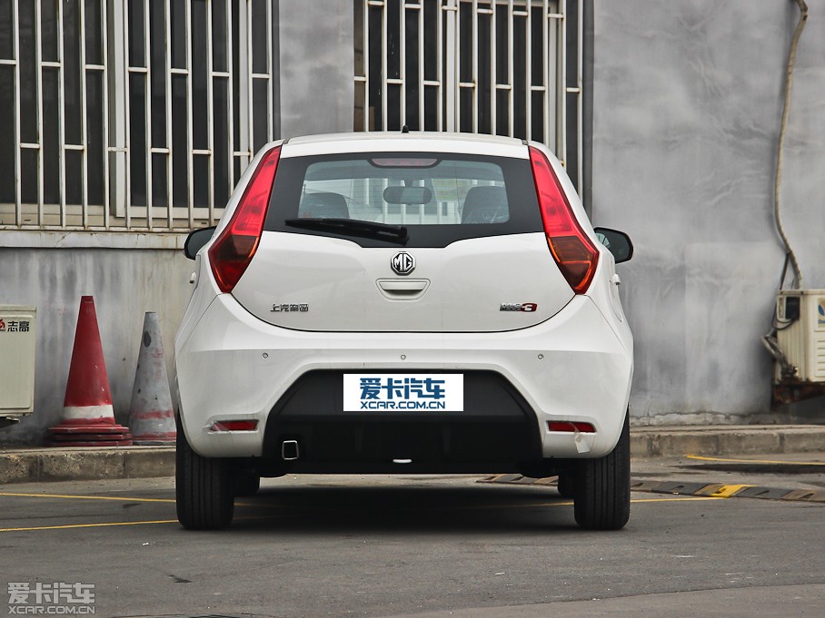 2014MG3 1.5L AMTӢ