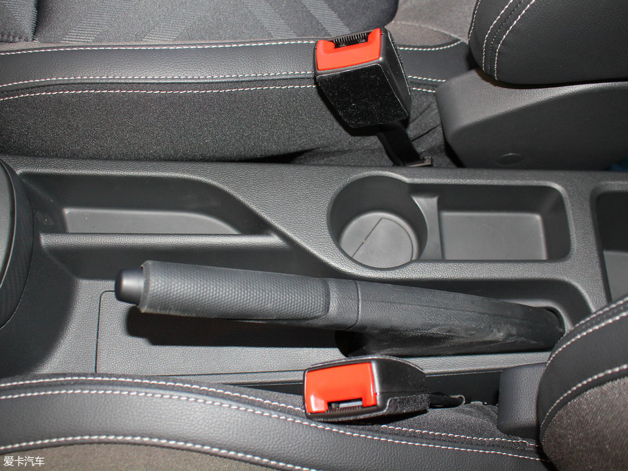 2017MG3 1.5L Զ
