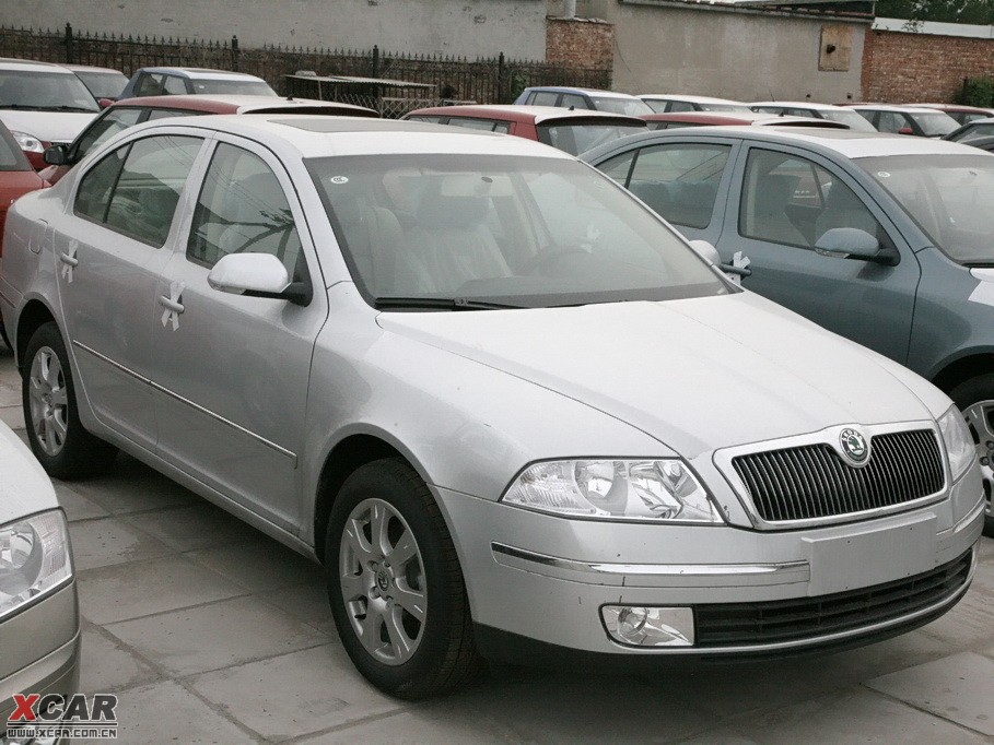 2009񾭵 2.0L Զ˰