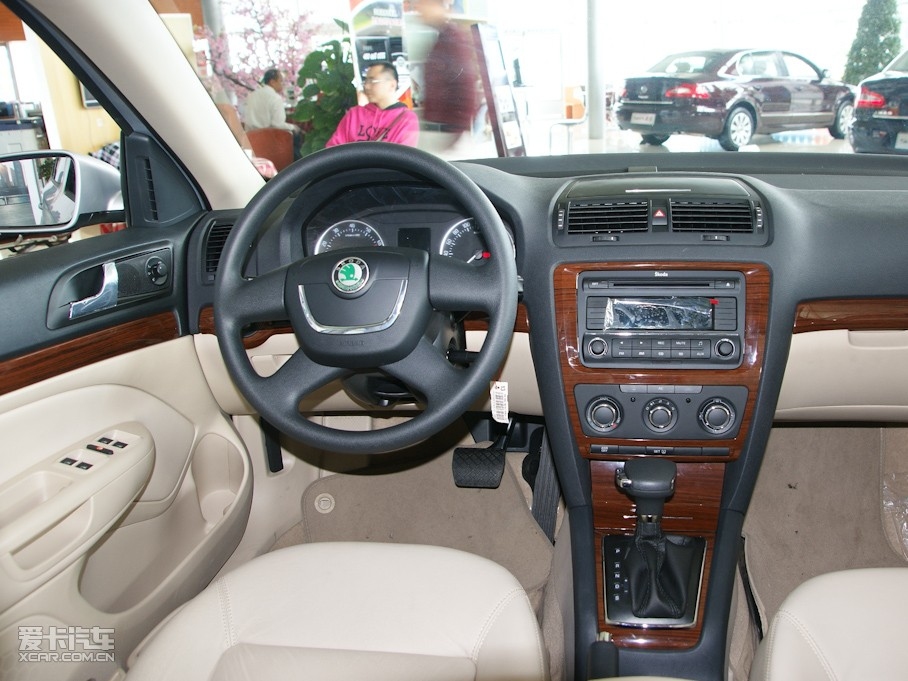 2010񾭵 1.6L Զ°