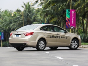 海马汽车2014款海马M8