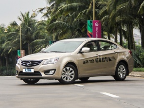 海马汽车2014款海马M8