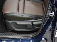 空间座椅海马S7主驾驶座椅调节