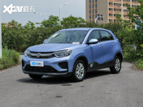 2020�����AX4 