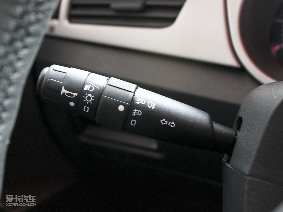 2011H30 1.6L ֶ 