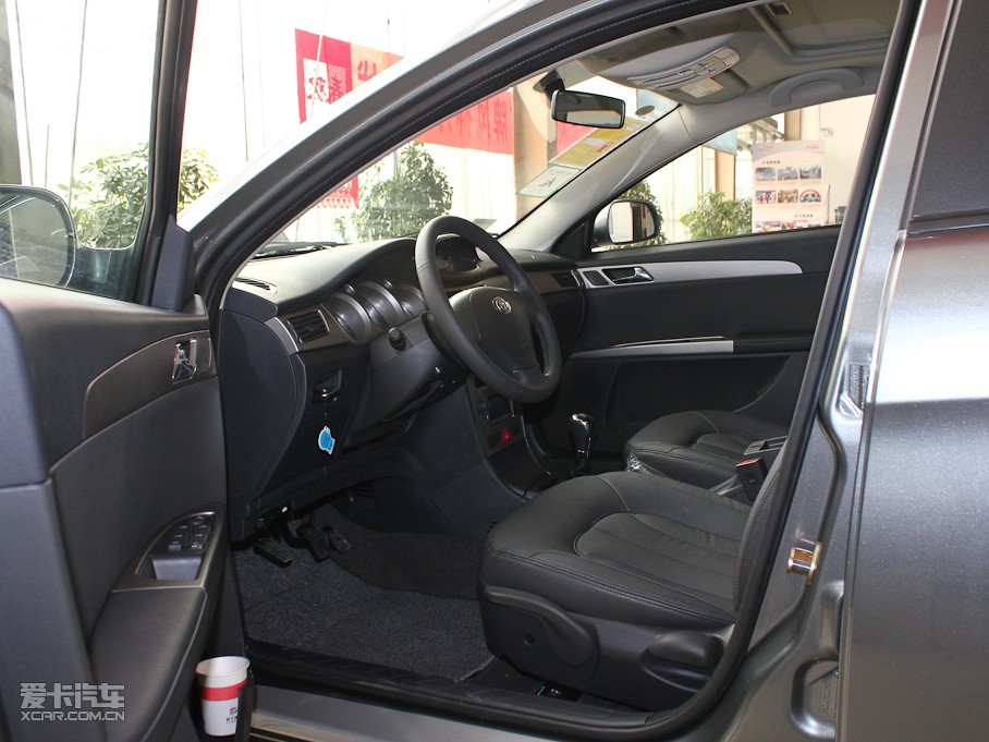 2011H30 1.6L ֶ 