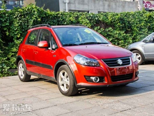 ľ 2011SX4