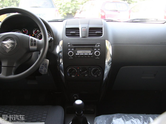 2011SX4