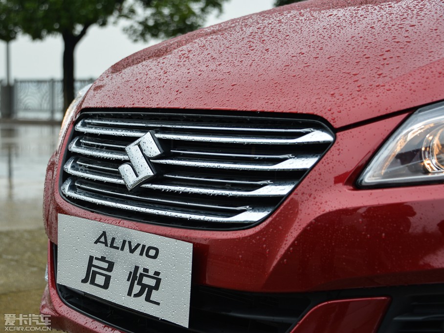 2015 1.6L Զ